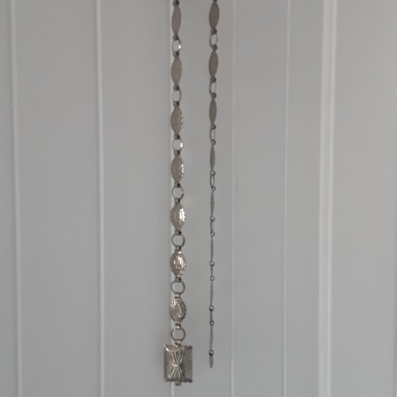 Vintage Silver Toned Native American Concha Belt - Picture 5 of 5